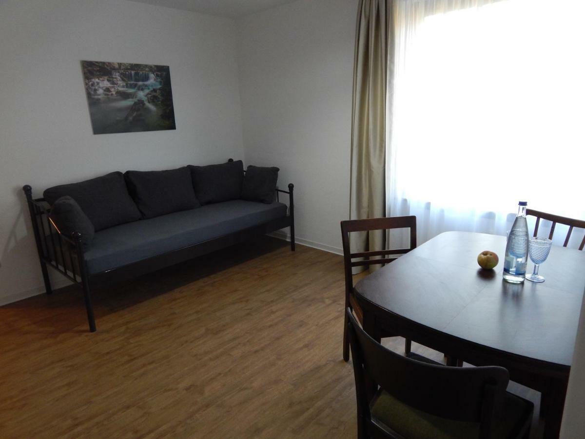 Free Apartment - Bei Den Thermen Bad Urach Exterior photo