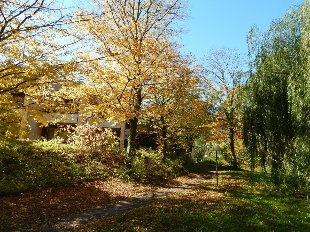 Free Apartment - Bei Den Thermen Bad Urach Exterior photo